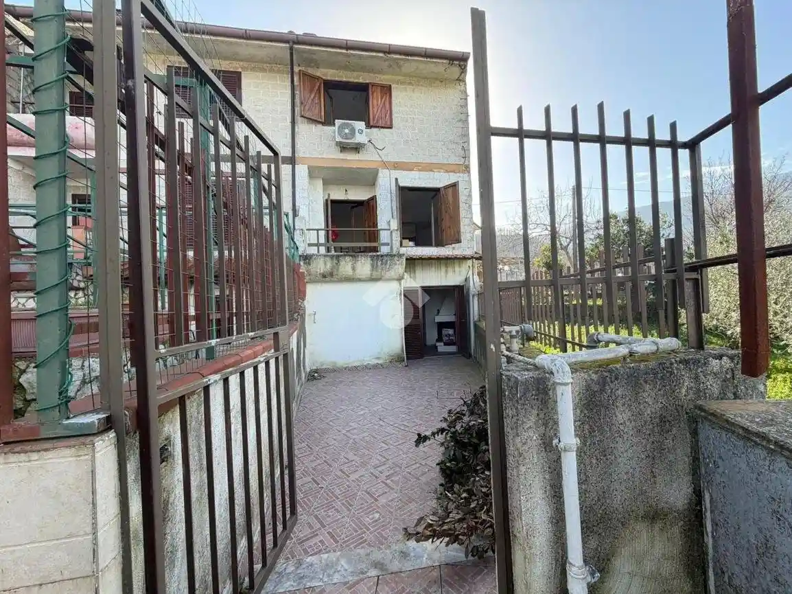 Villetta a schiera in vendita a Roccabascerana