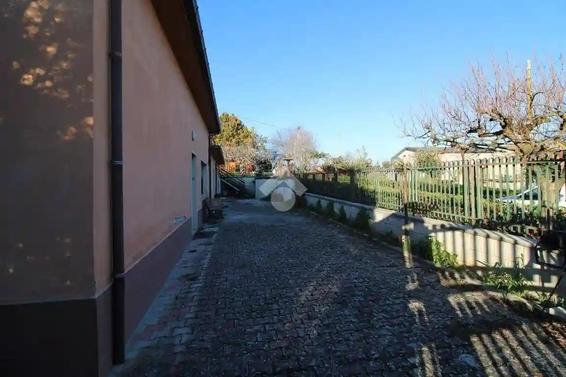 Casa indipendente - foto 2