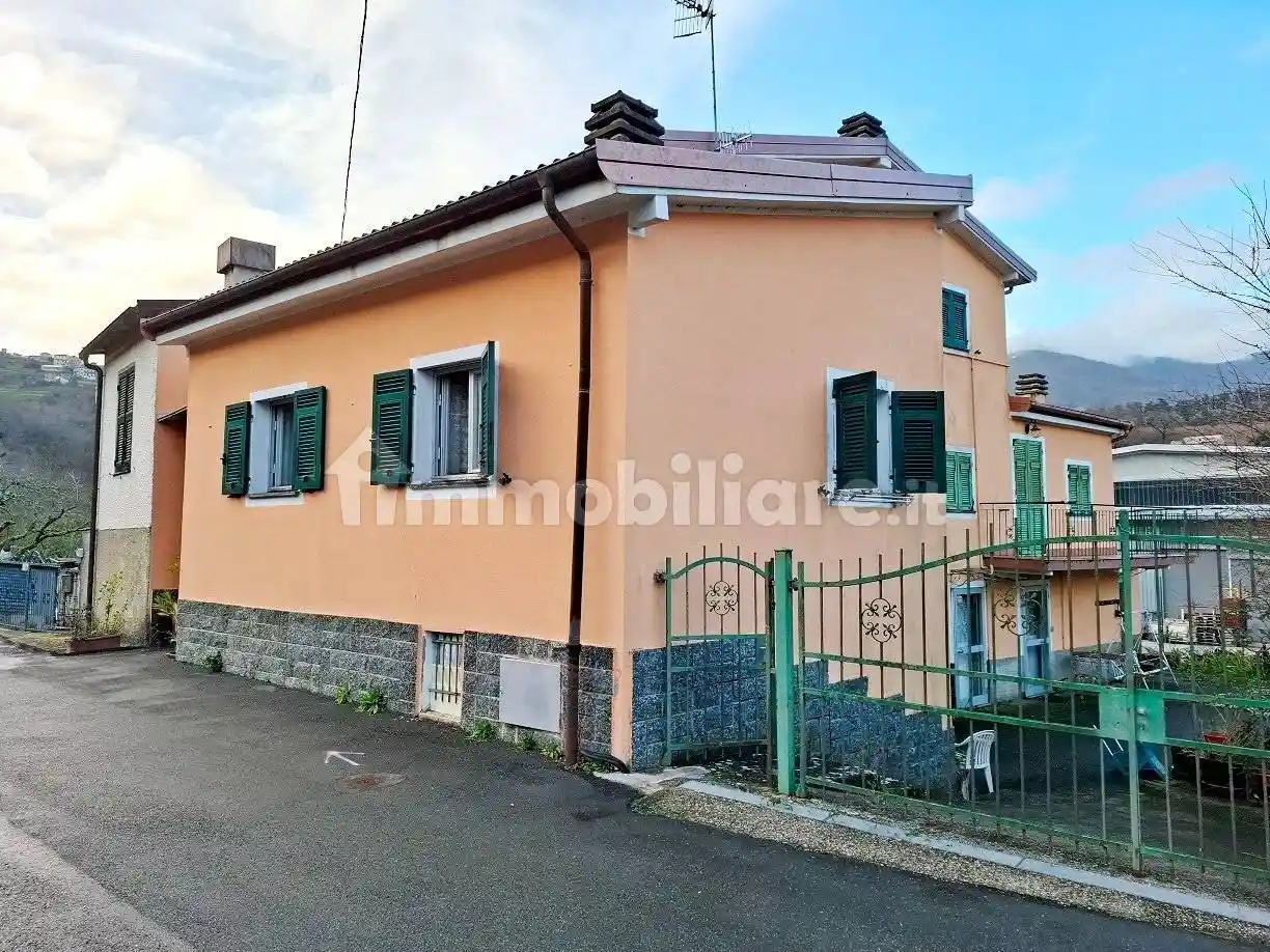 Casa indipendente in vendita a Cicagna