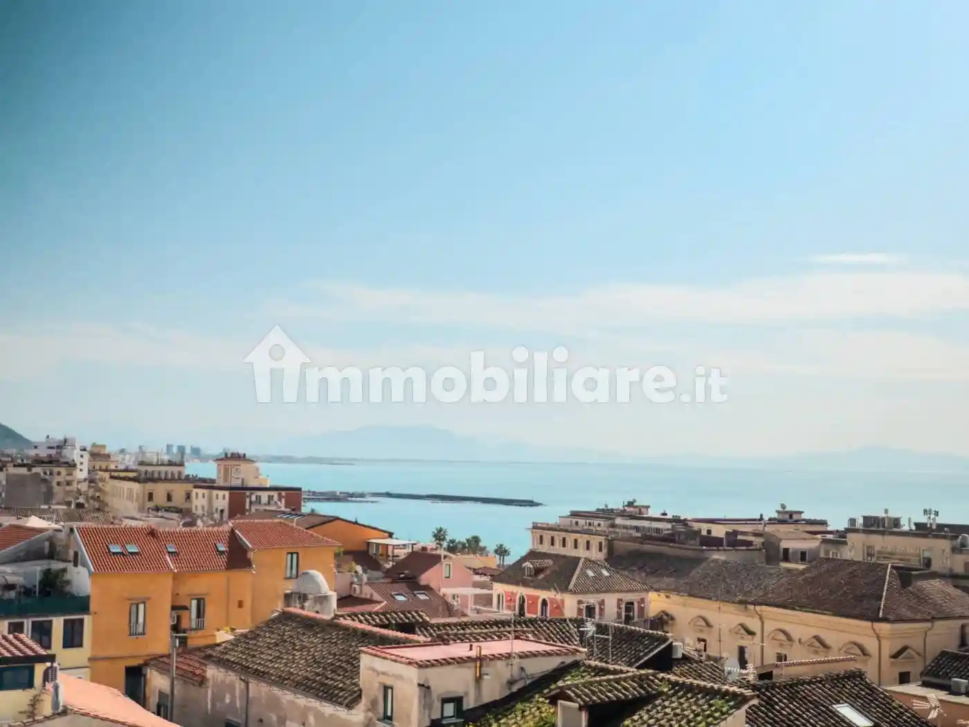 Appartamento in vendita a Salerno