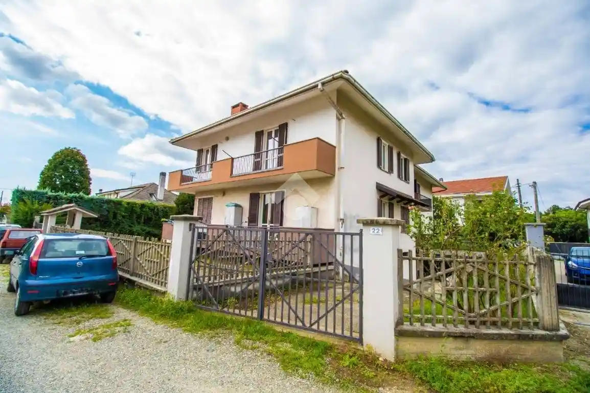 Appartamento in affitto a Rivarolo Canavese