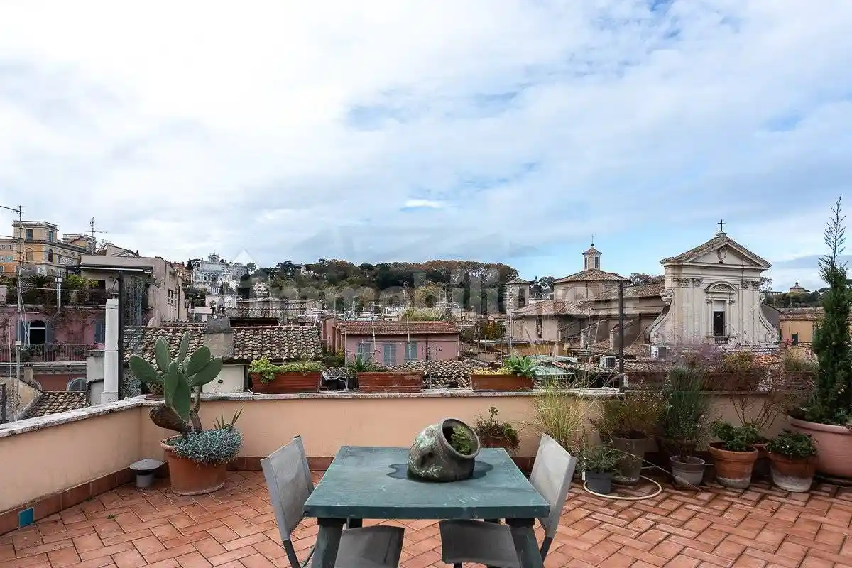 Attico - Mansarda in affitto a Roma