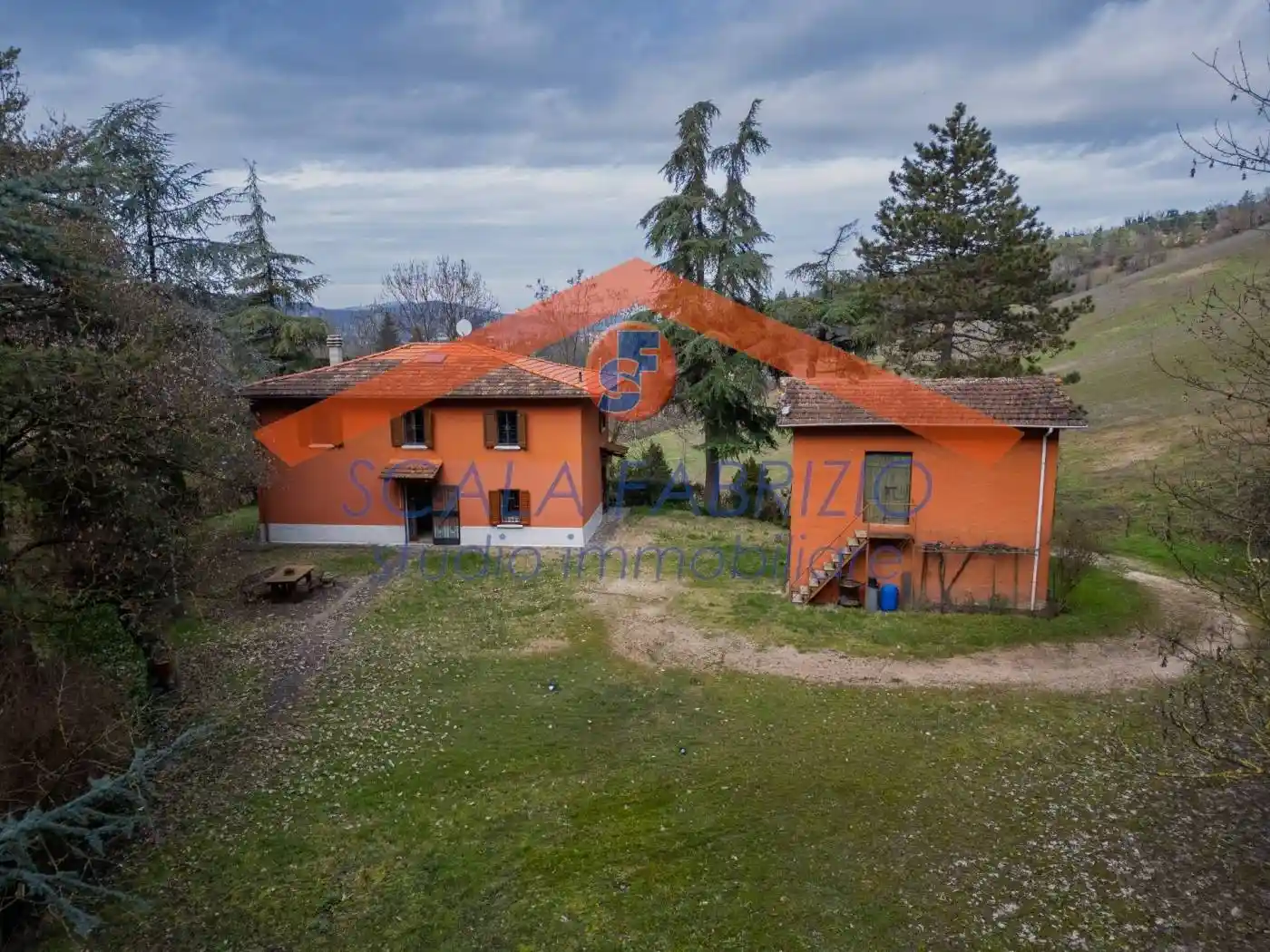 Villa in vendita a Pianoro