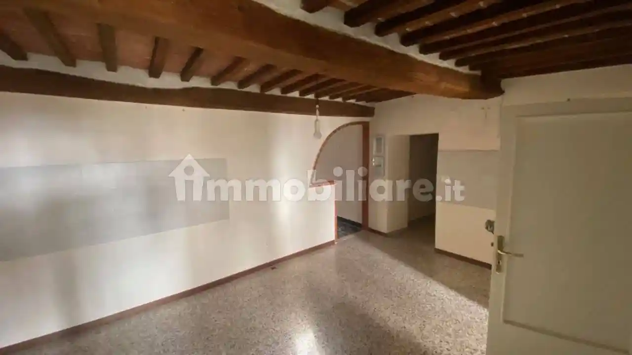 Appartamento in vendita a Roccastrada