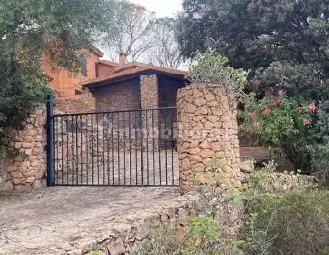 Villa in vendita a Trinità d'Agultu e Vignola