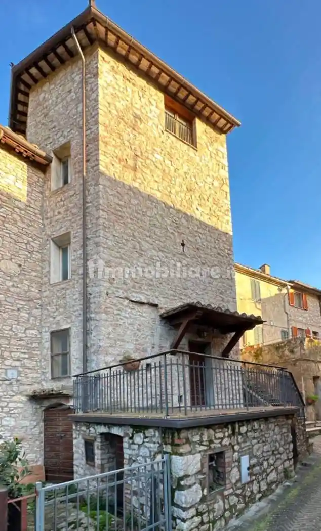 Casa indipendente in vendita a Corciano