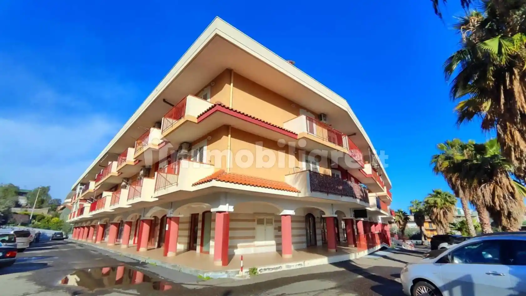 Appartamento in vendita a Aci Catena