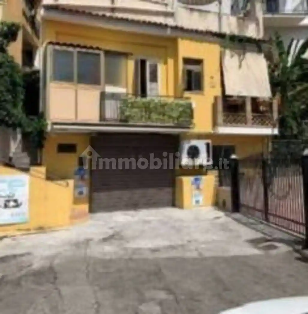 Appartamento in vendita a Giardini-Naxos