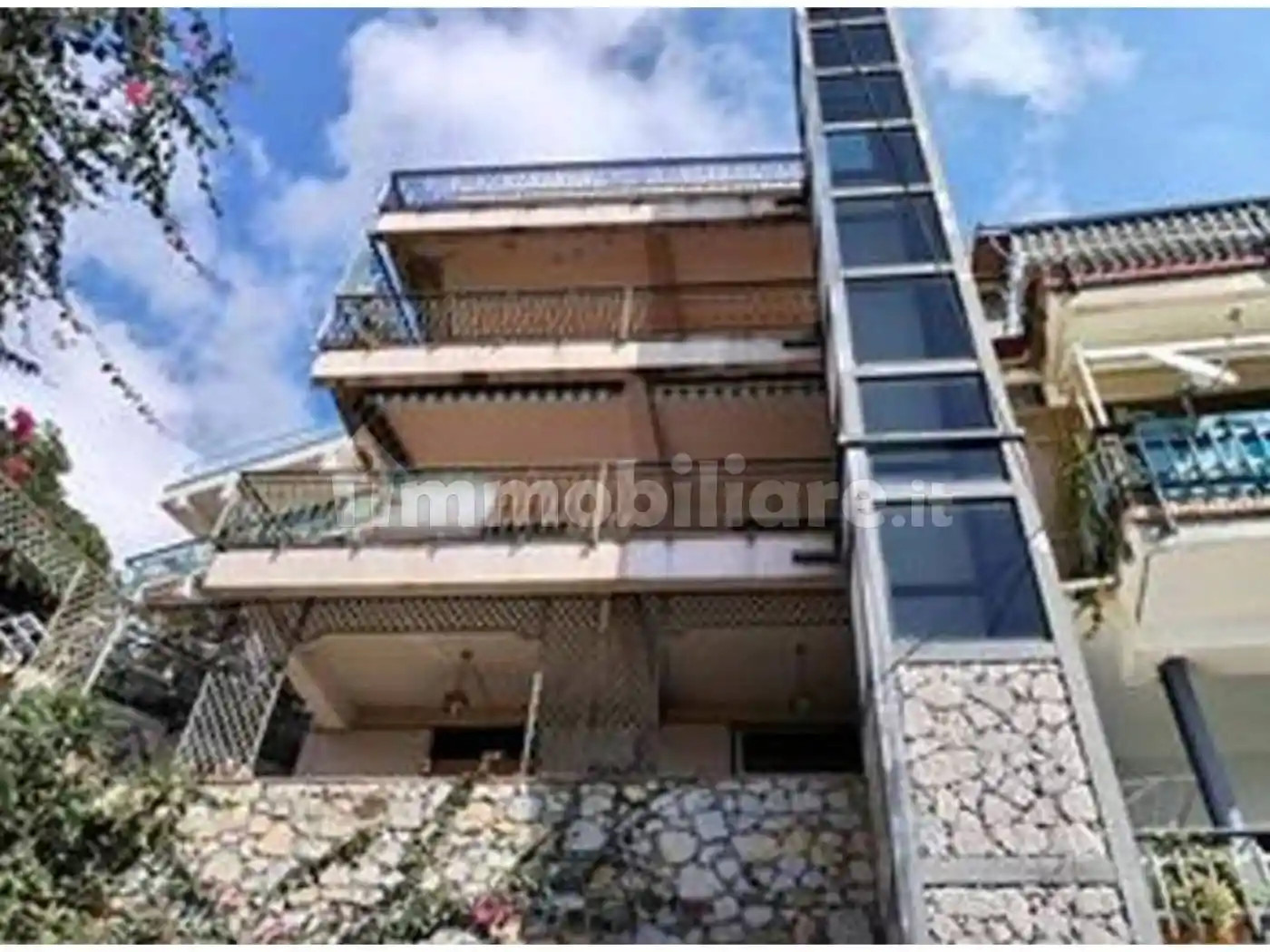 Appartamento in vendita a Taormina