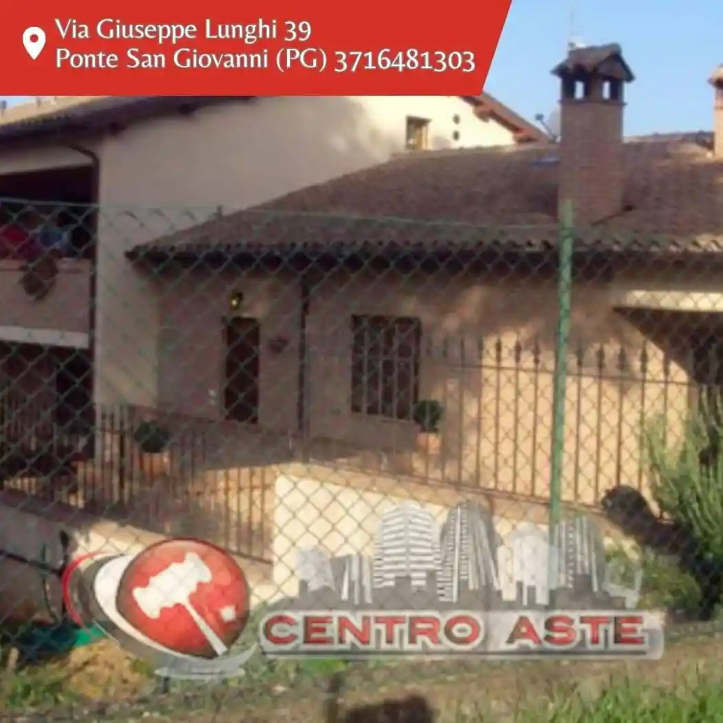 Appartamento in vendita a Trevi