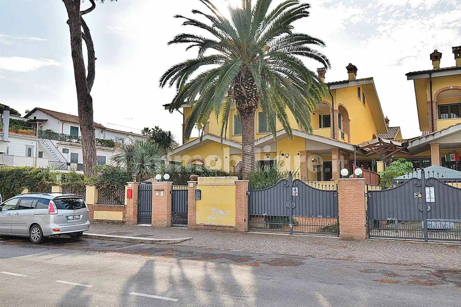 Villa in vendita a Fiumicino