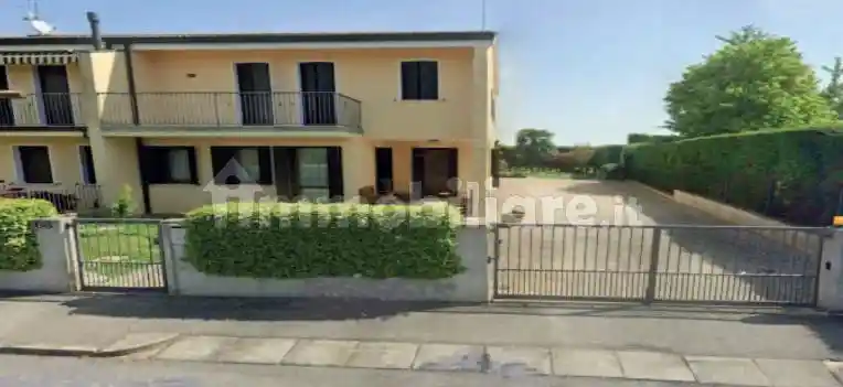 Appartamento in vendita a Agna