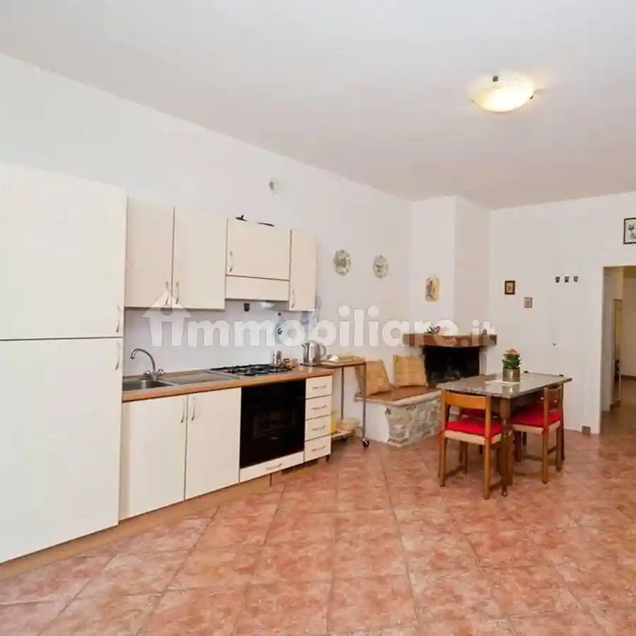 Appartamento in affitto a Assisi