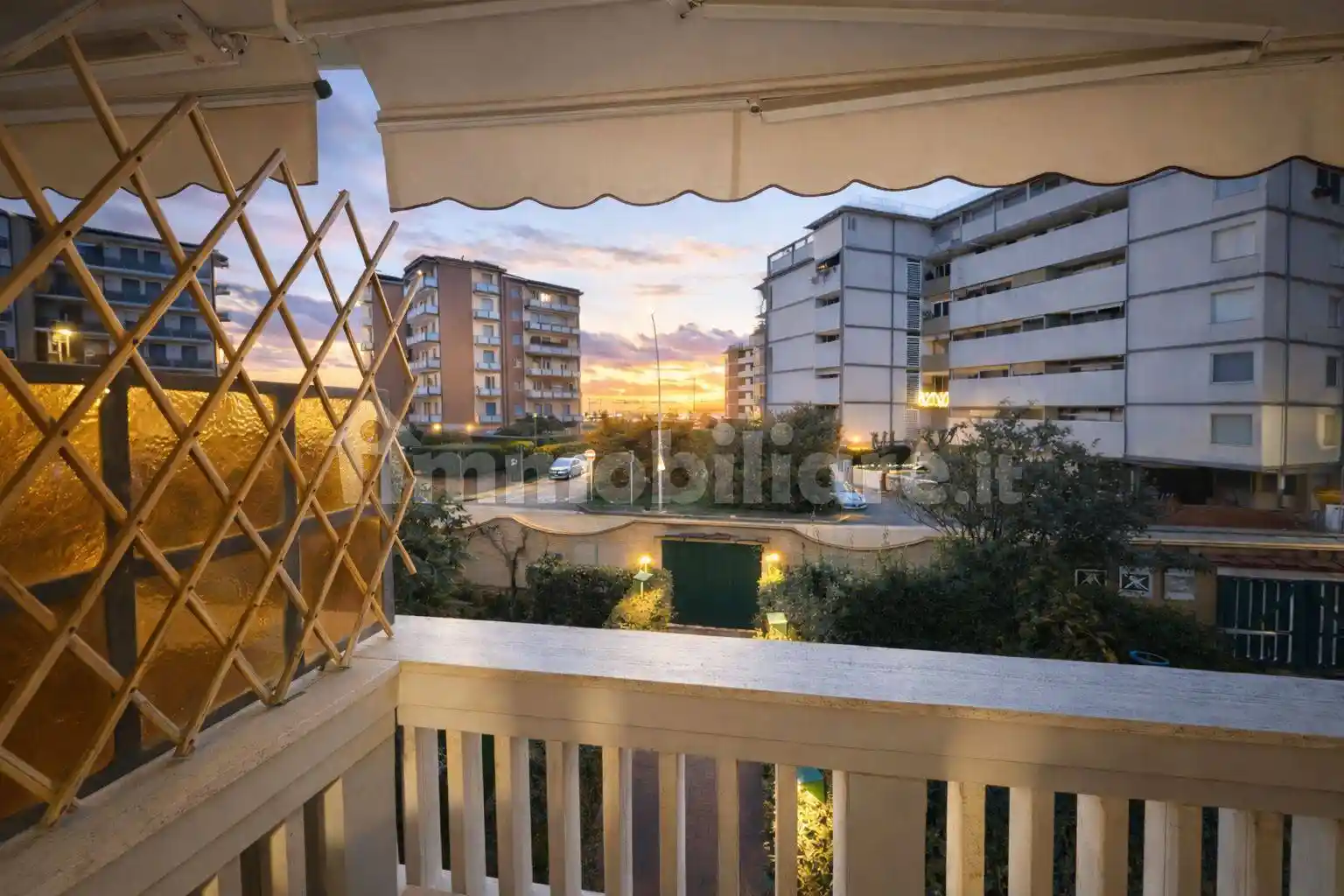 Appartamento in vendita a Viareggio