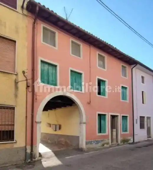 Casa indipendente in vendita a Chiampo