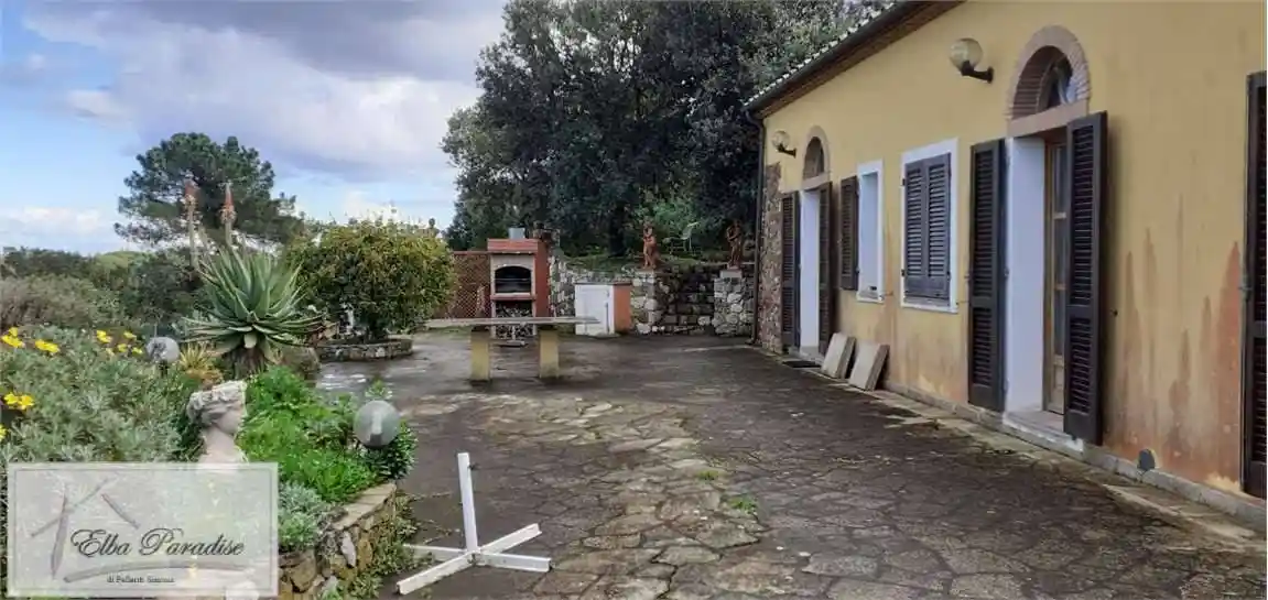 Villa in vendita a Capoliveri
