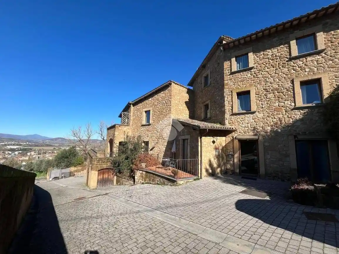 Casa indipendente in vendita a Orvieto