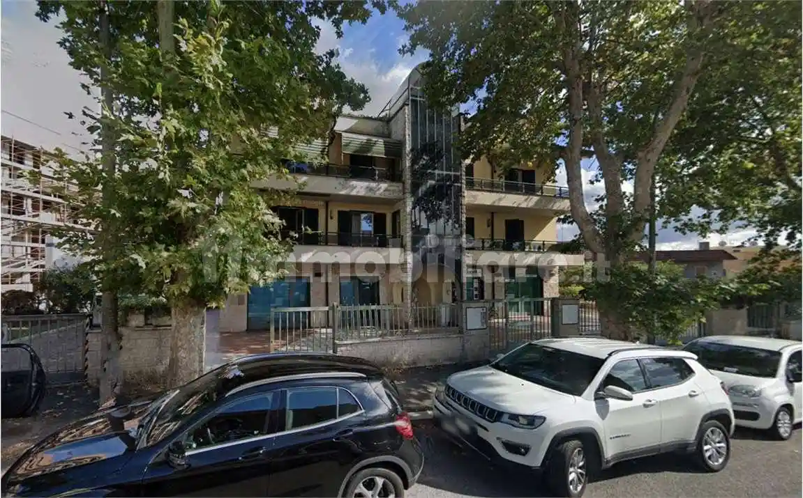 Appartamento in vendita a Guidonia Montecelio