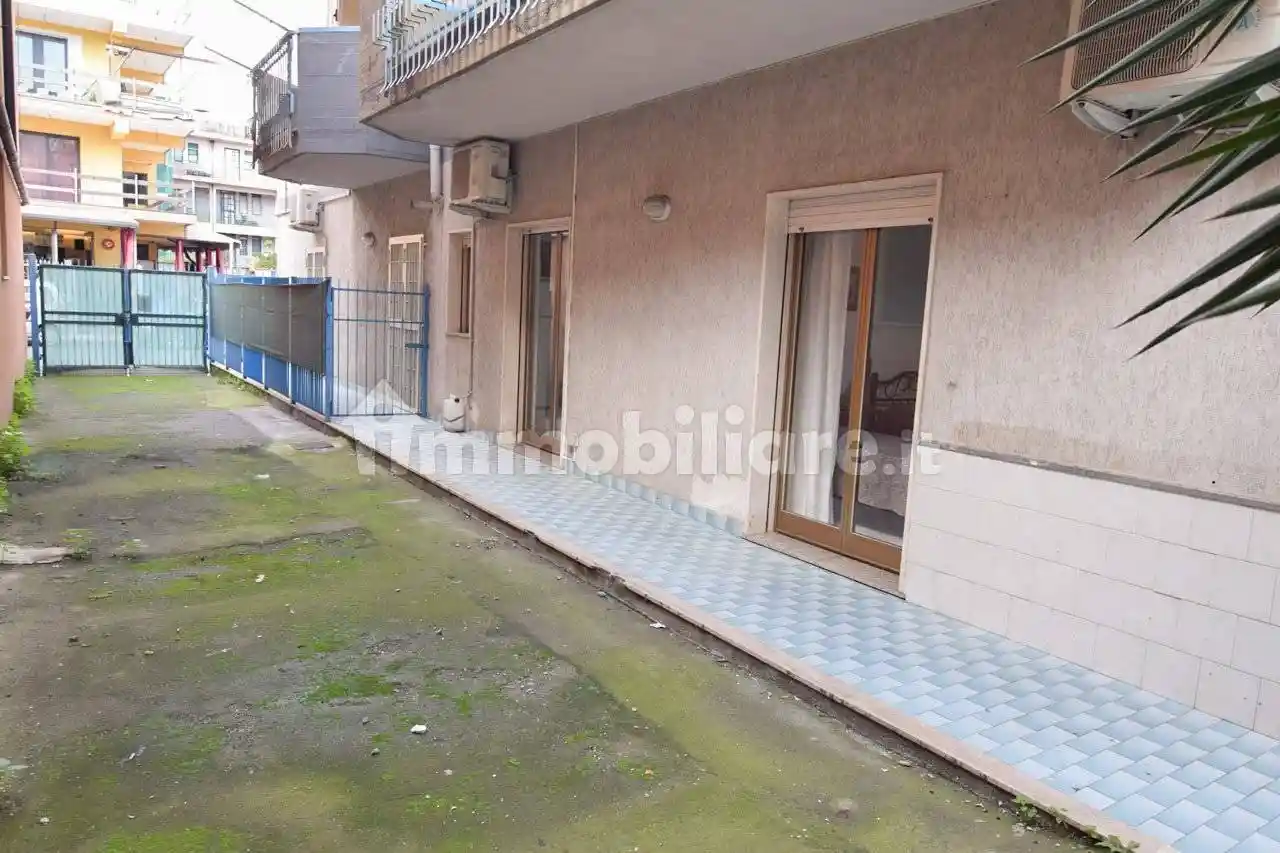 Appartamento in vendita a Giardini-Naxos