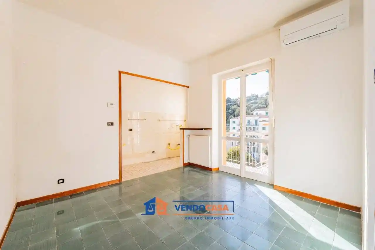 Appartamento in vendita a Varazze