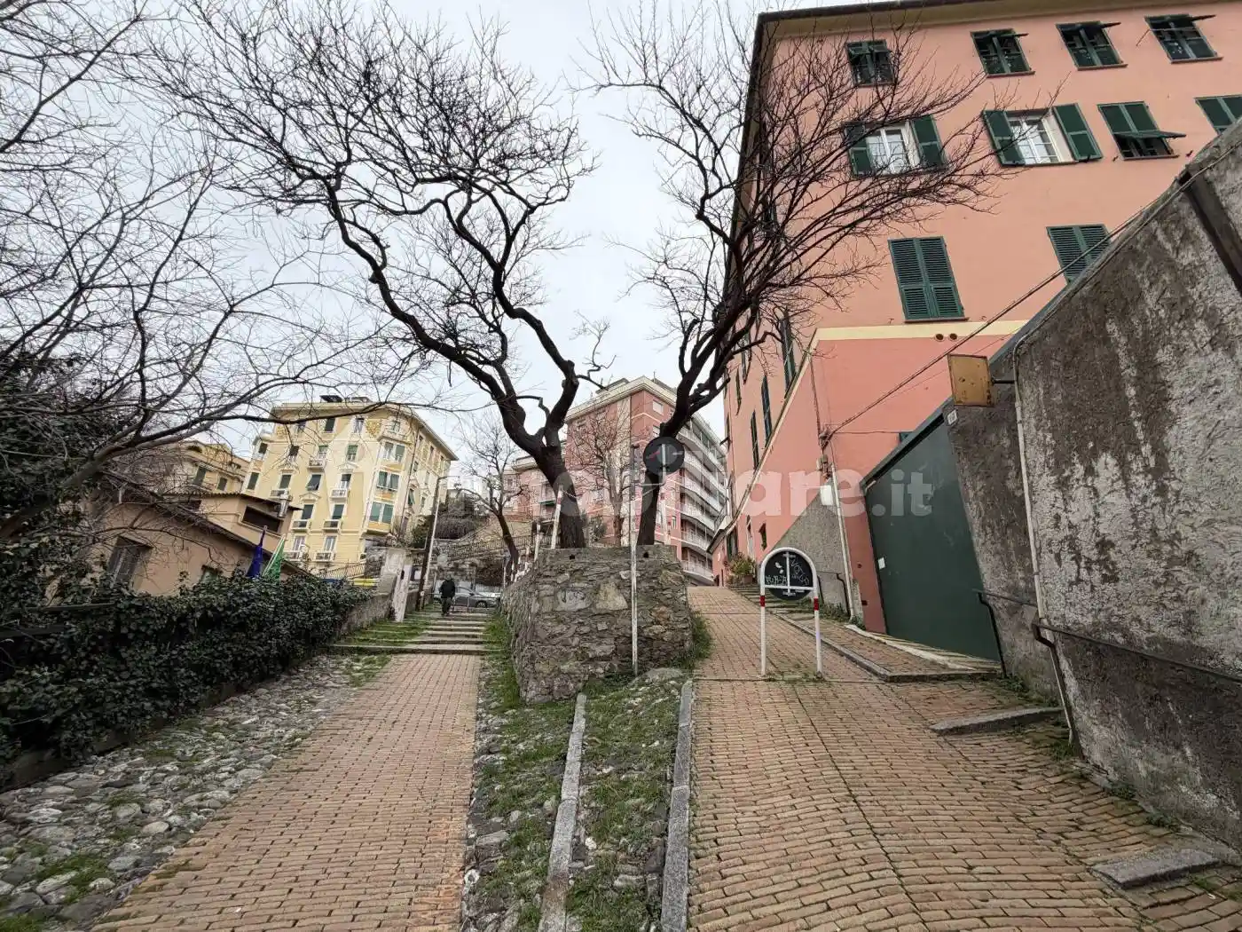 Appartamento in vendita a Genova