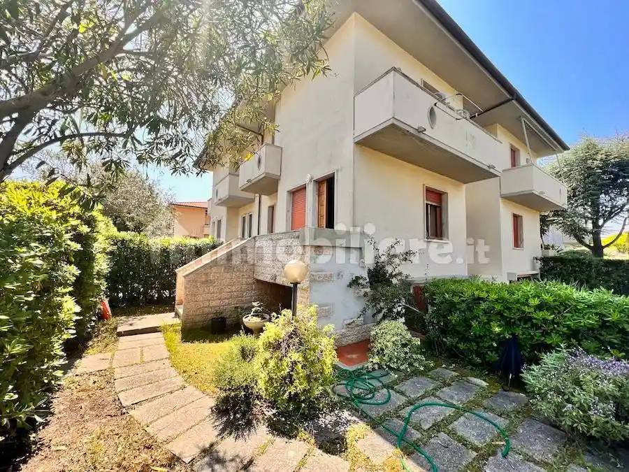 Appartamento in affitto a Rosignano Marittimo