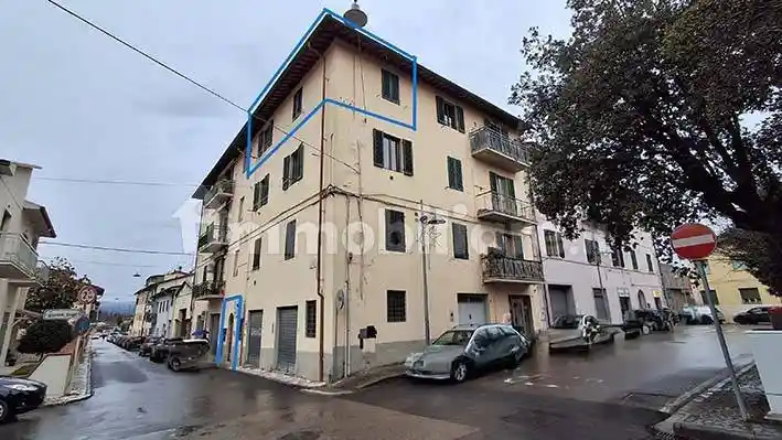Appartamento in vendita a Terranuova Bracciolini