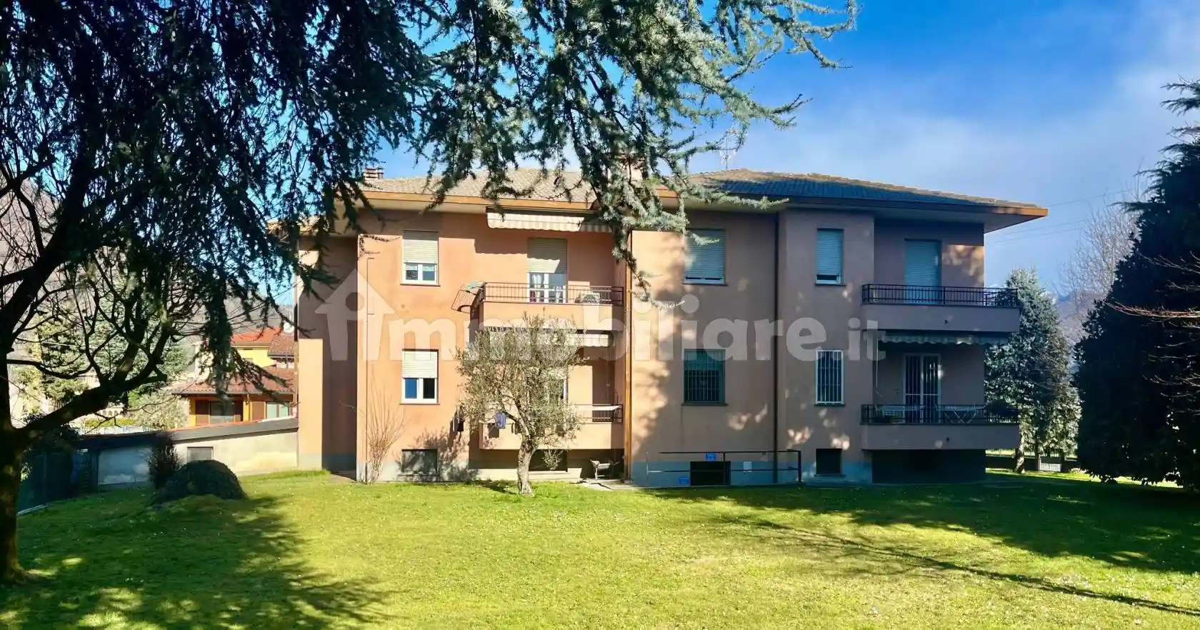 Appartamento in vendita a Brivio