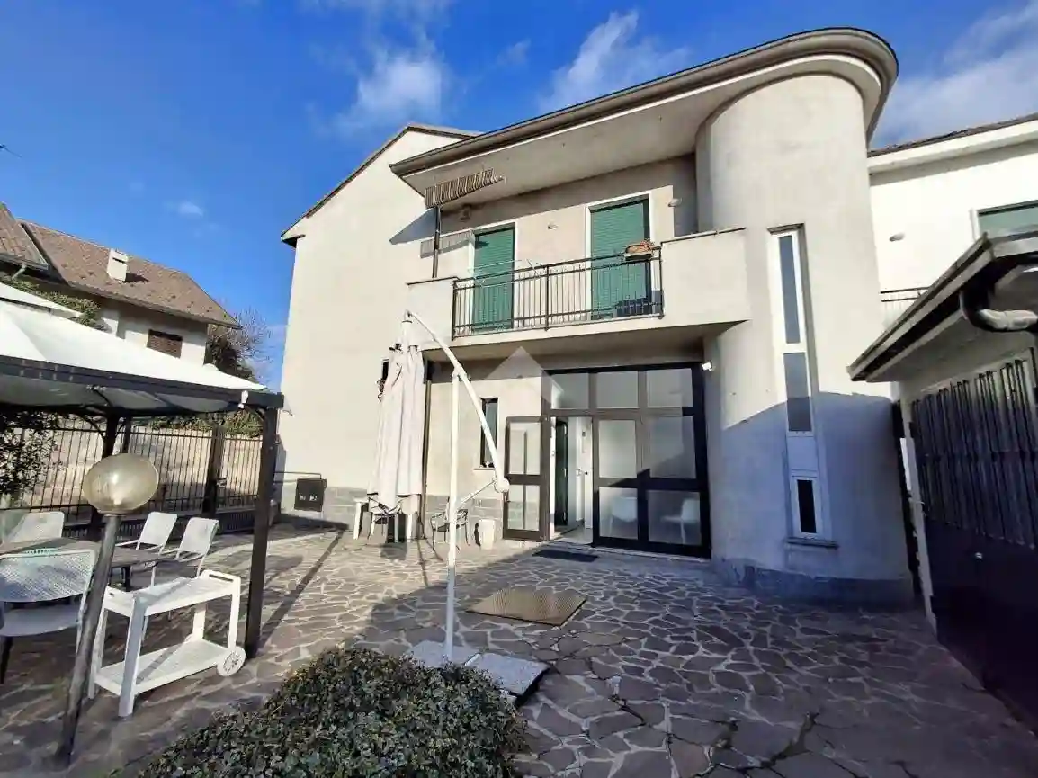 Casa indipendente - foto 2