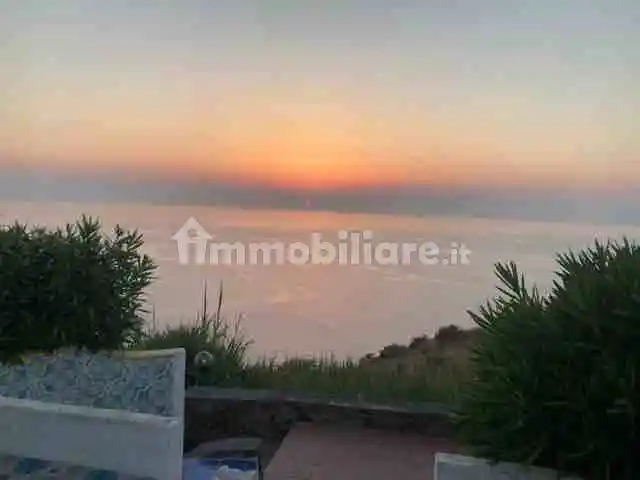 Appartamento in vendita a Lipari