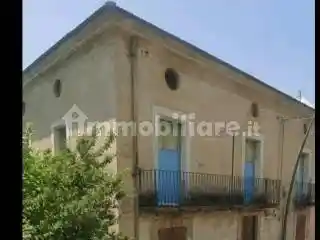 Palazzo - Edificio in vendita a Montano Antilia