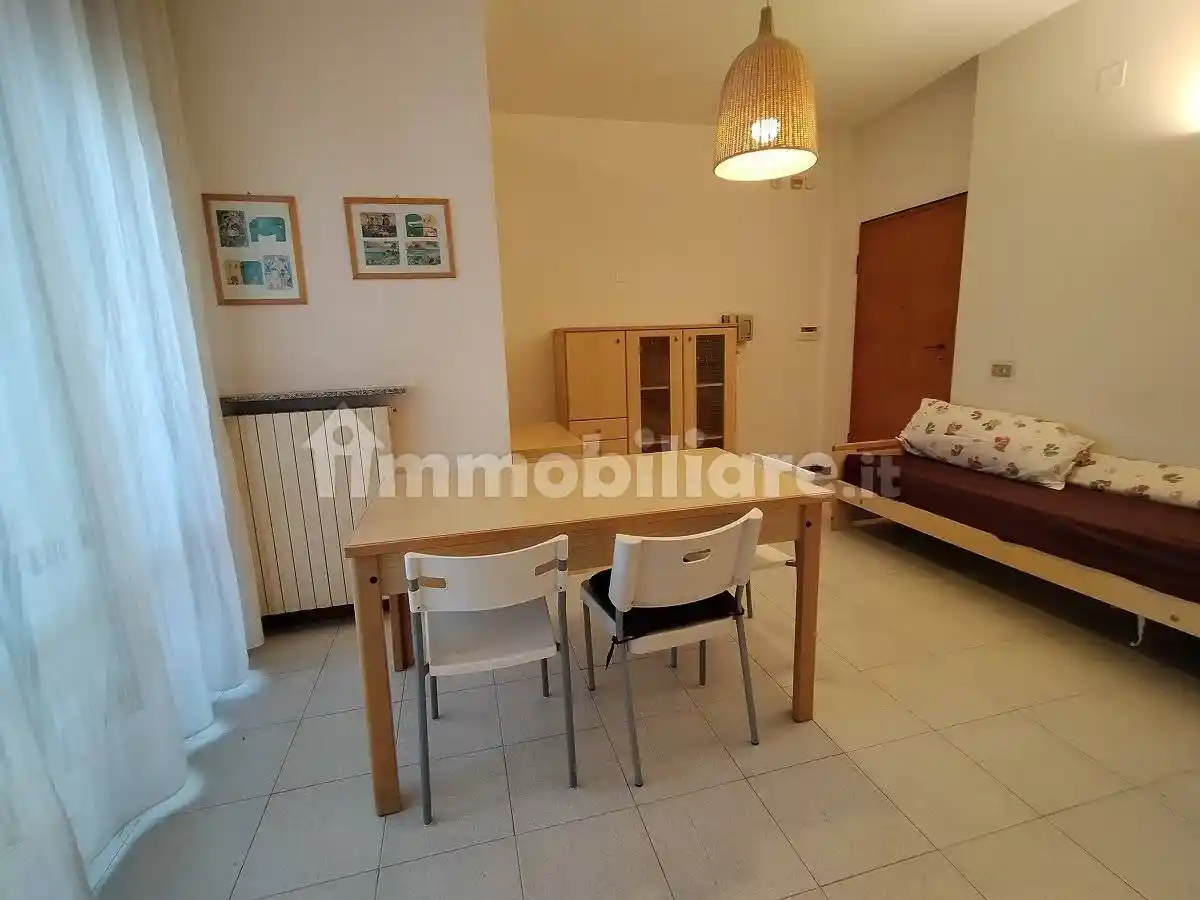 Appartamento in affitto a Ancona