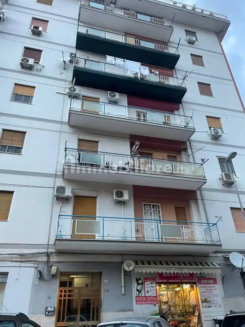 Appartamento in vendita a Palermo