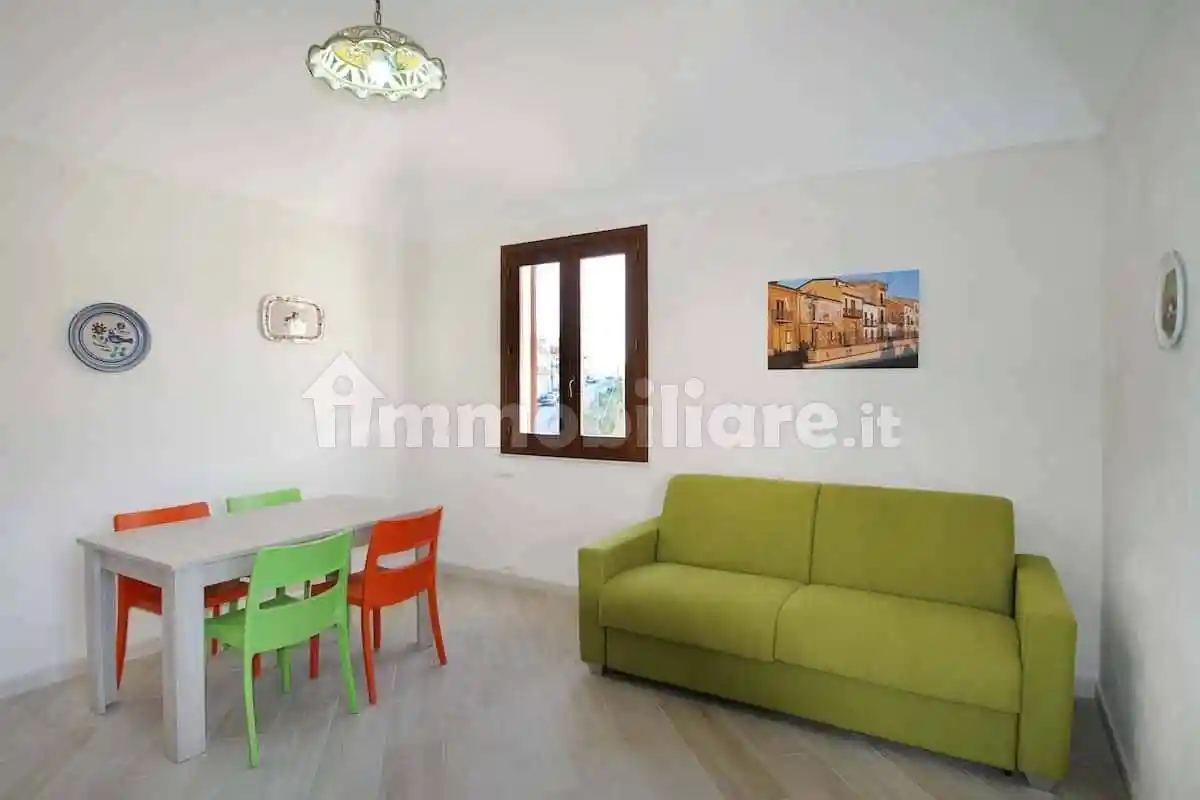 Appartamento in affitto a Santo Stefano di Camastra