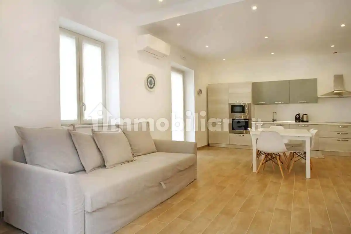 Appartamento in affitto a Caronia