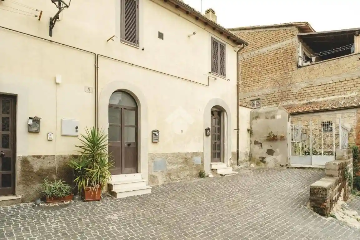 Appartamento in vendita a Tarquinia