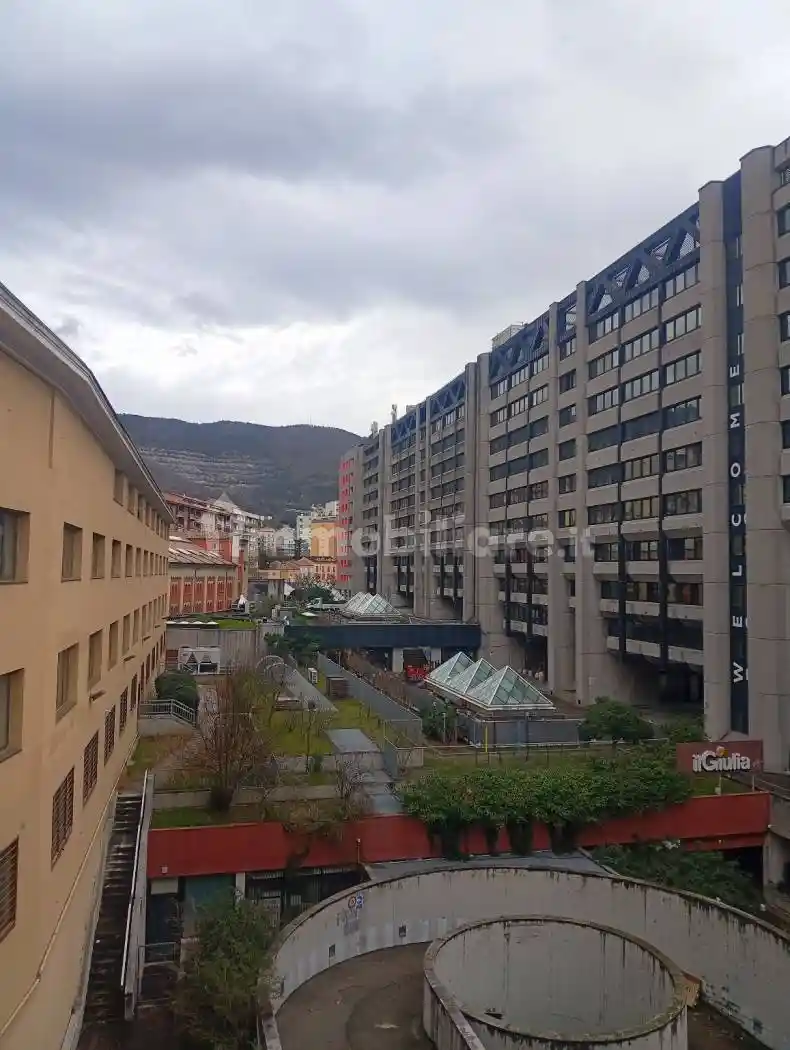 Appartamento in vendita a Trieste