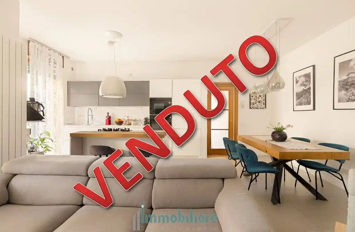 Appartamento in vendita a Seregno