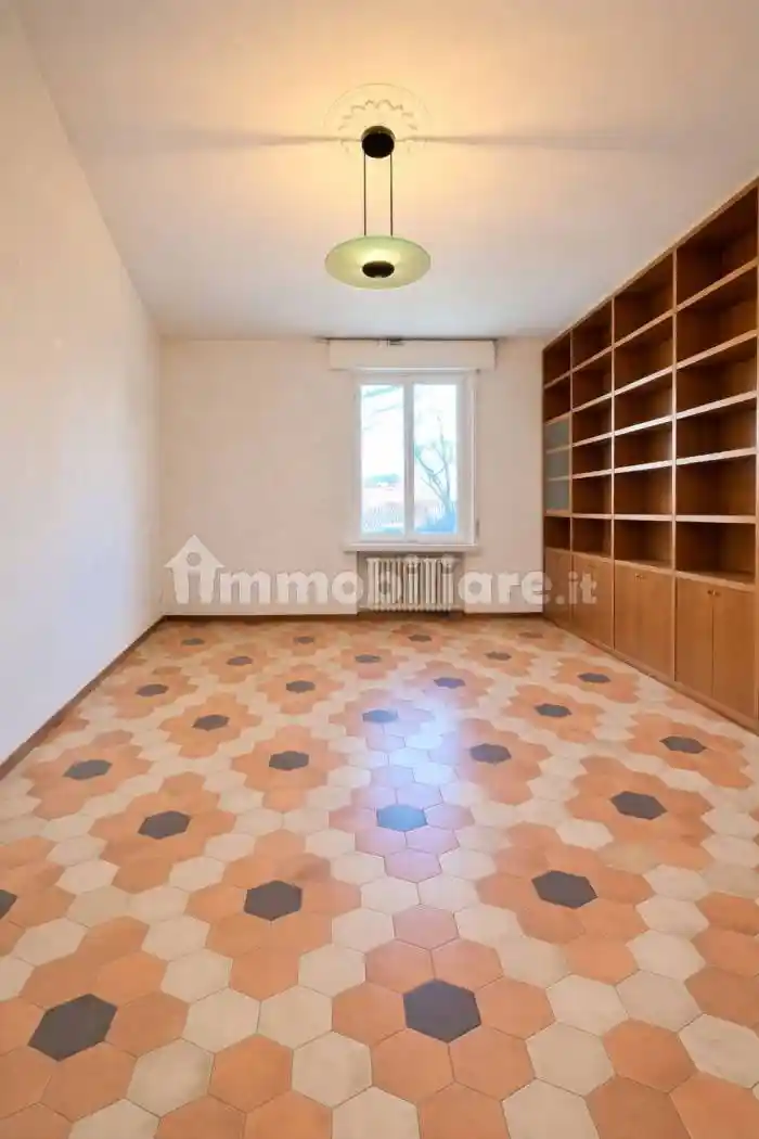 Appartamento in vendita a Parma