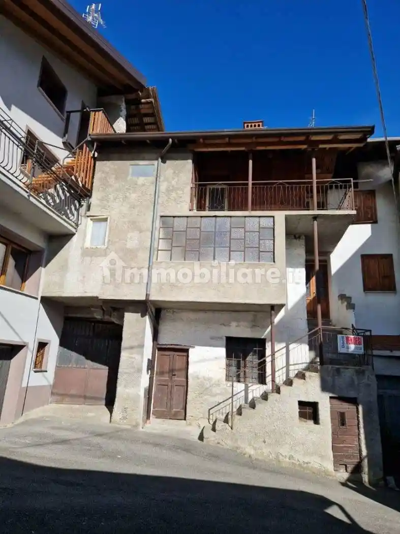 Casa indipendente in vendita a Malonno