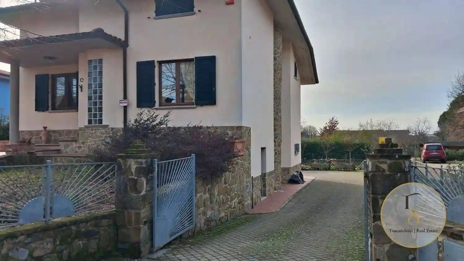 Villa - foto 2