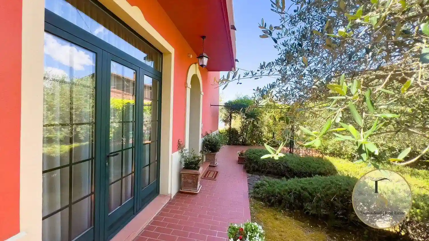 Villa - foto 2