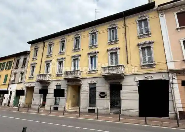 Appartamento in vendita a Brescia