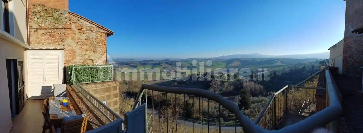 Casa indipendente in affitto a Terricciola