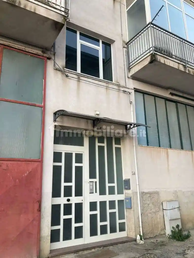 Appartamento in vendita a Lercara Friddi