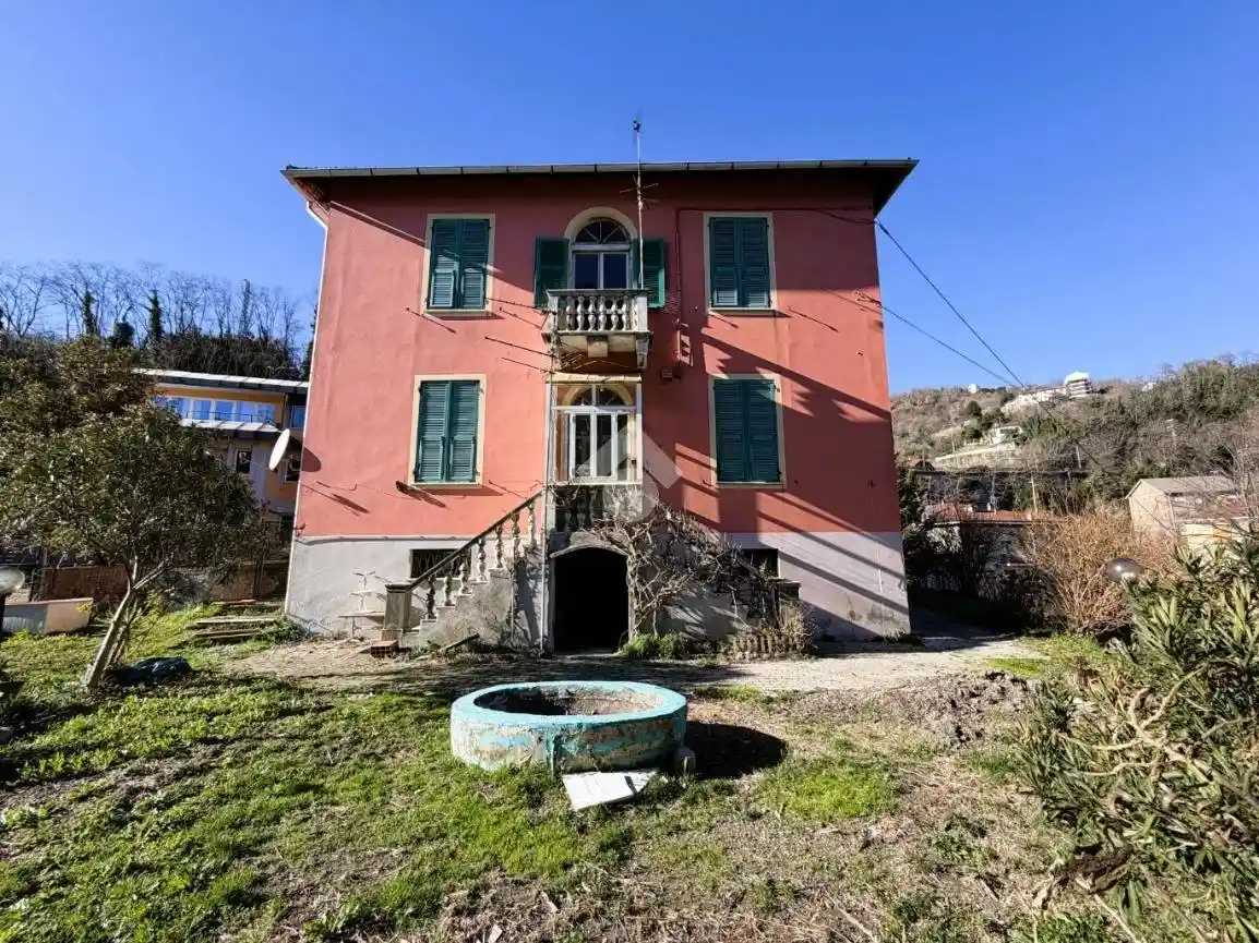Villa in vendita a Mignanego