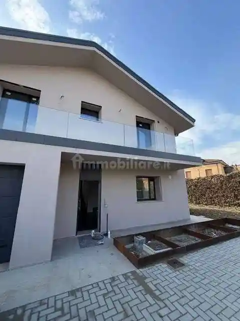 Villa in vendita a Modena