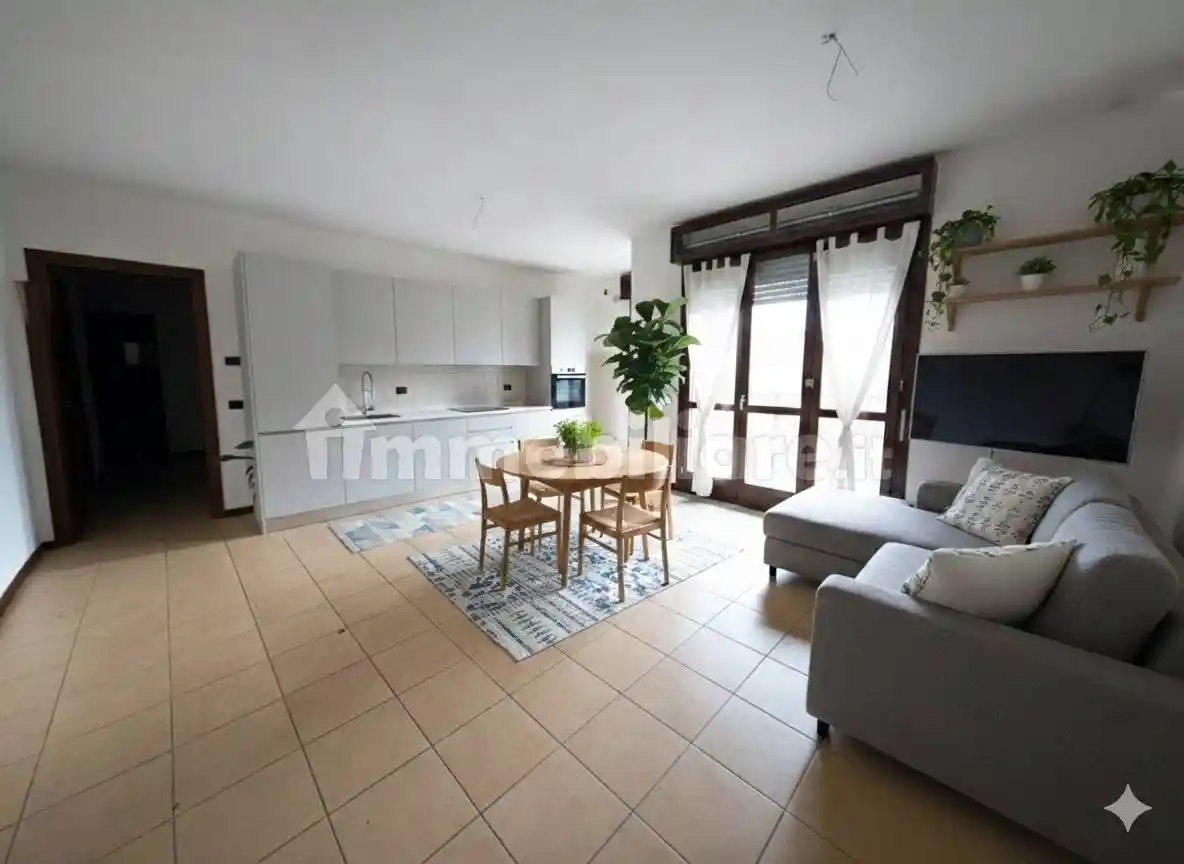 Appartamento in vendita a Modena