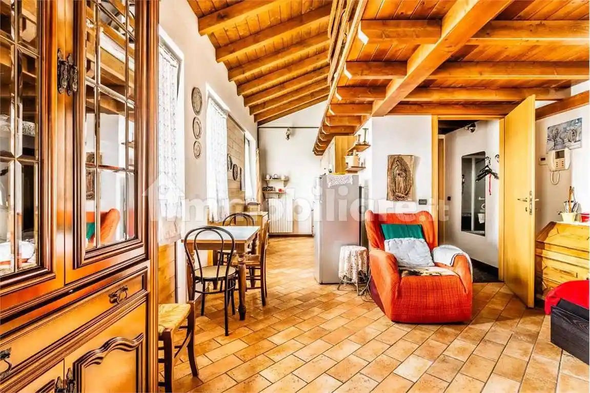 Appartamento in vendita a Rho