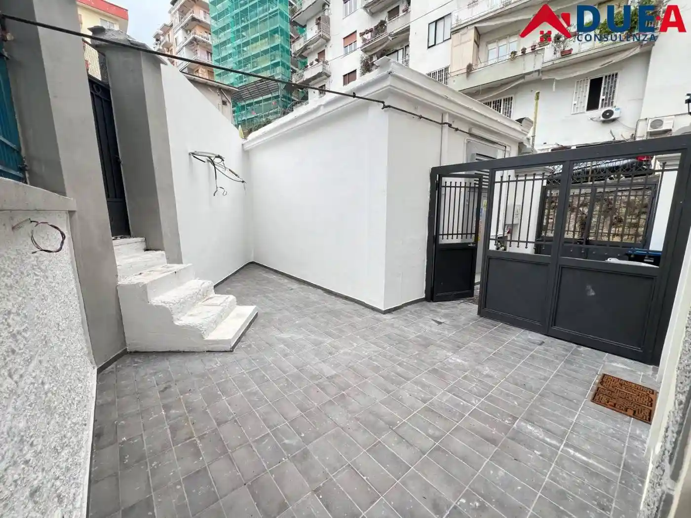 Appartamento in vendita a Napoli